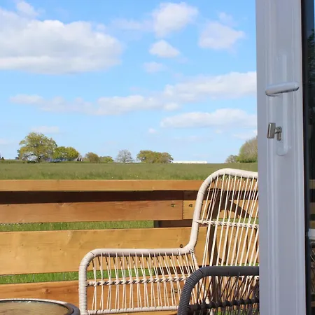 The Old Workshop - A Cosy Country Retreat Villa Gloucester Exterior photo
